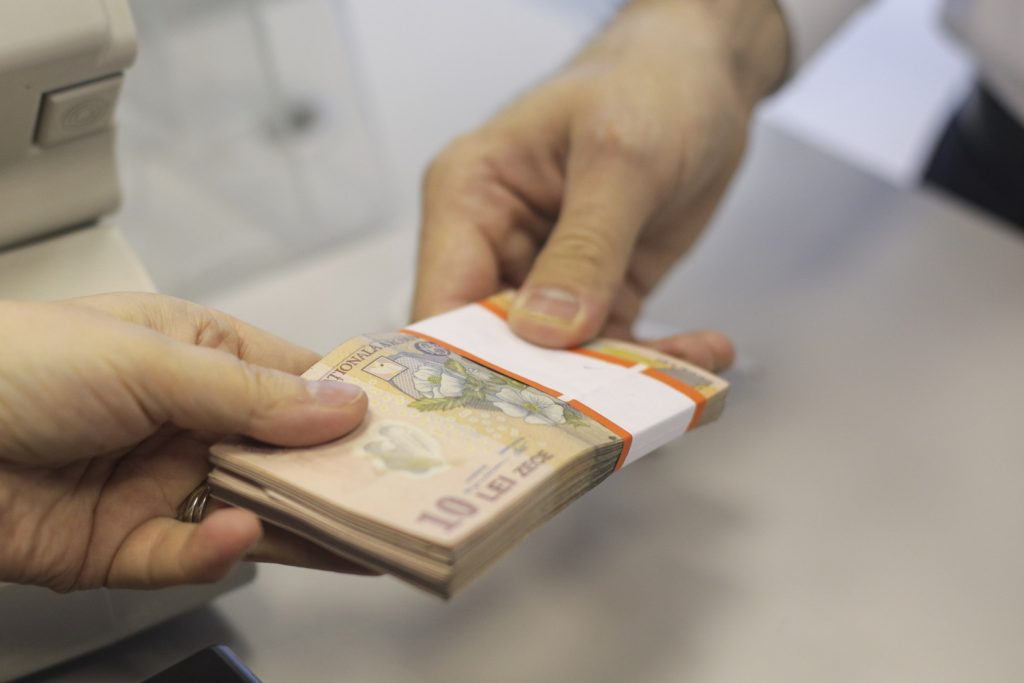 Salarii bugetari: plafon pentru magistrați, limite pentru sporuri