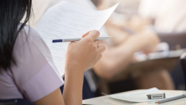 Bacalaureat 2030: Limbi străine și materii pe profil, religia la opționale