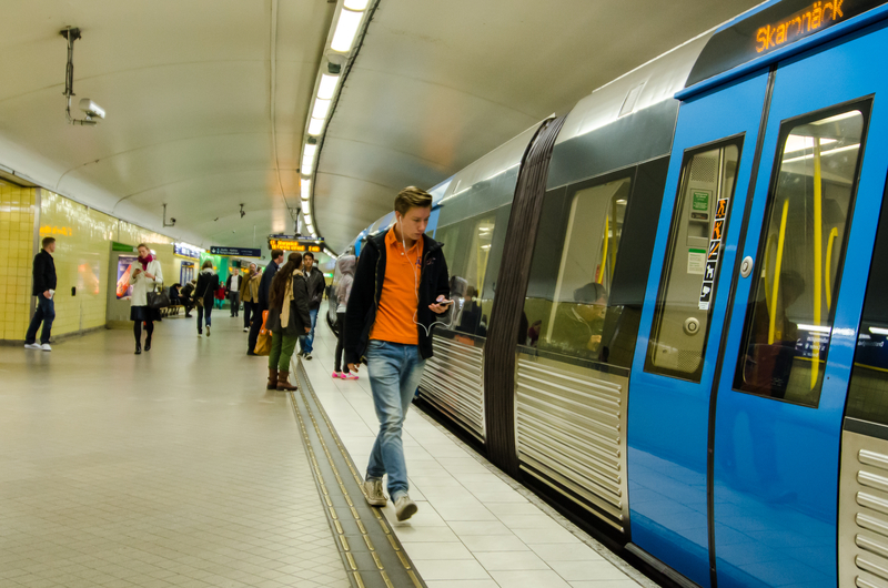 Țara cu unul dintre cele mai bune niveluri de trai a redus la jumătate tariful transportului public