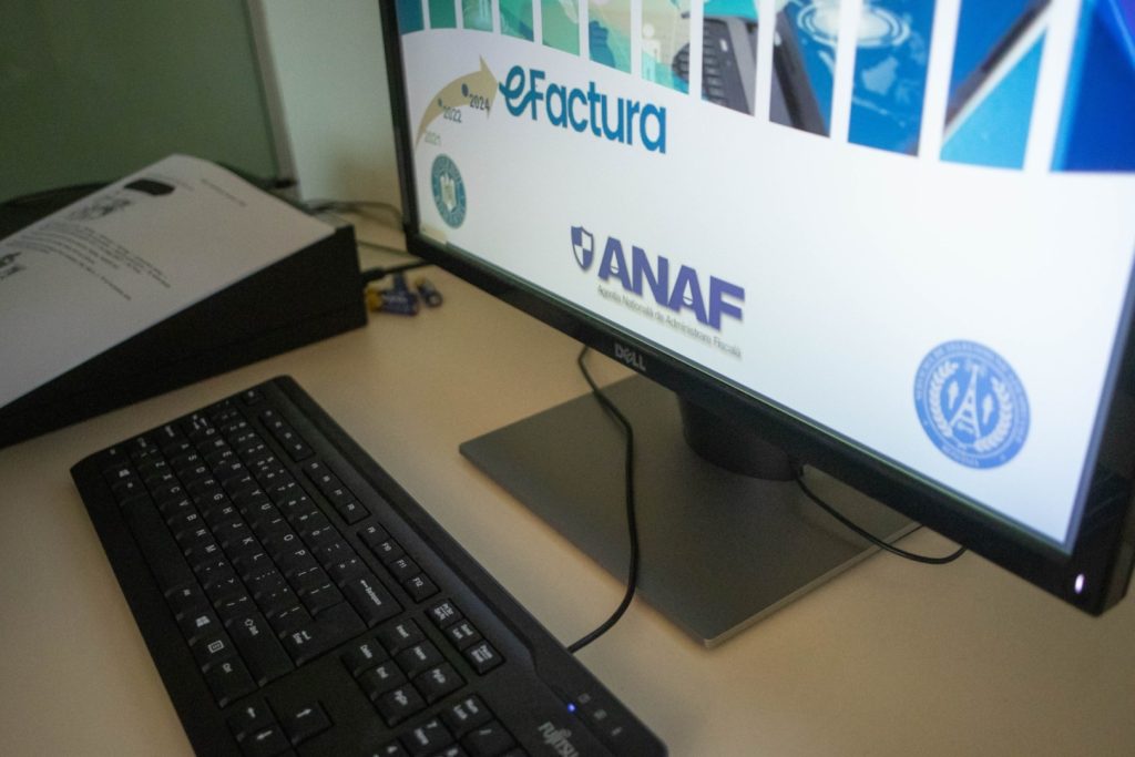 ANAF introduce roboți pentru relația cu contribuabilii la ghișee