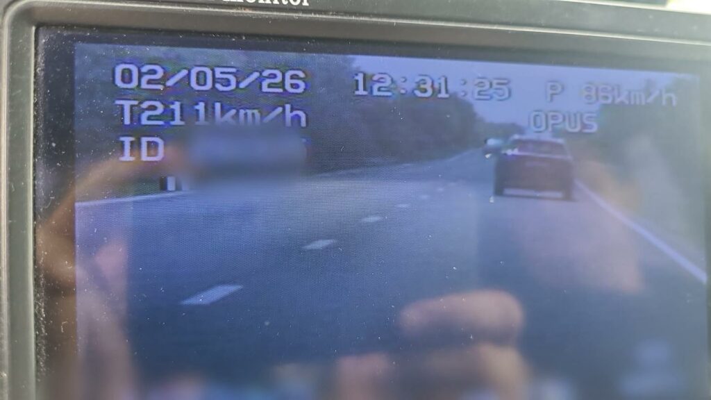 Șofer prins cu 200 km/h pe drum național în Timiș
