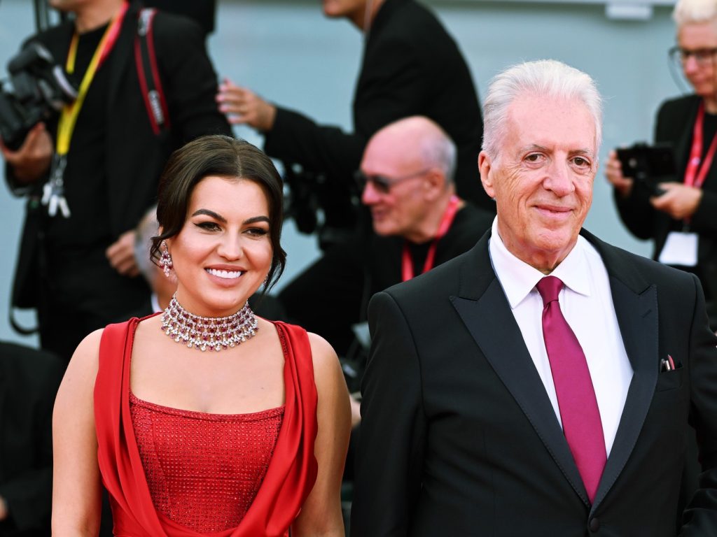 Doamna Ferrari” vs. România TV: instanța intervine în cazul Romina Gingașu