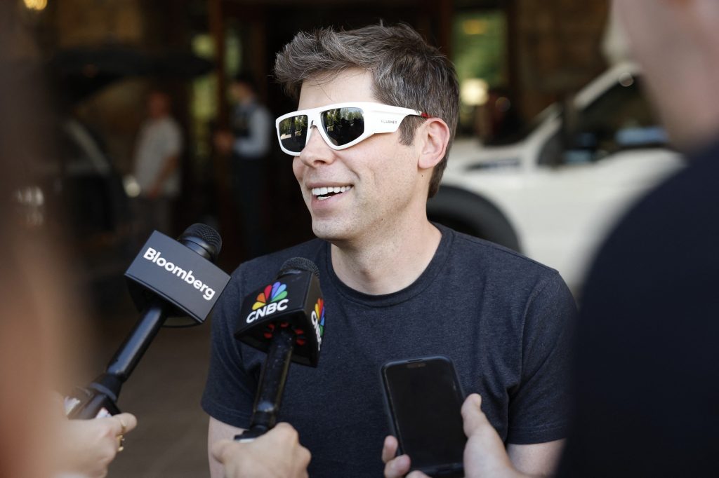 Sam Altman: Viitorul locurilor de muncă e luminos, în ciuda apocalipsei concedierilor