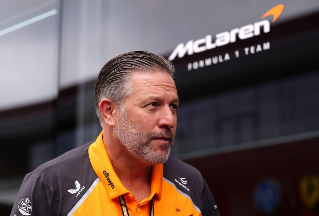 Zak Brown: Toată lumea vrea să aibă Piastri și Lando în echipă