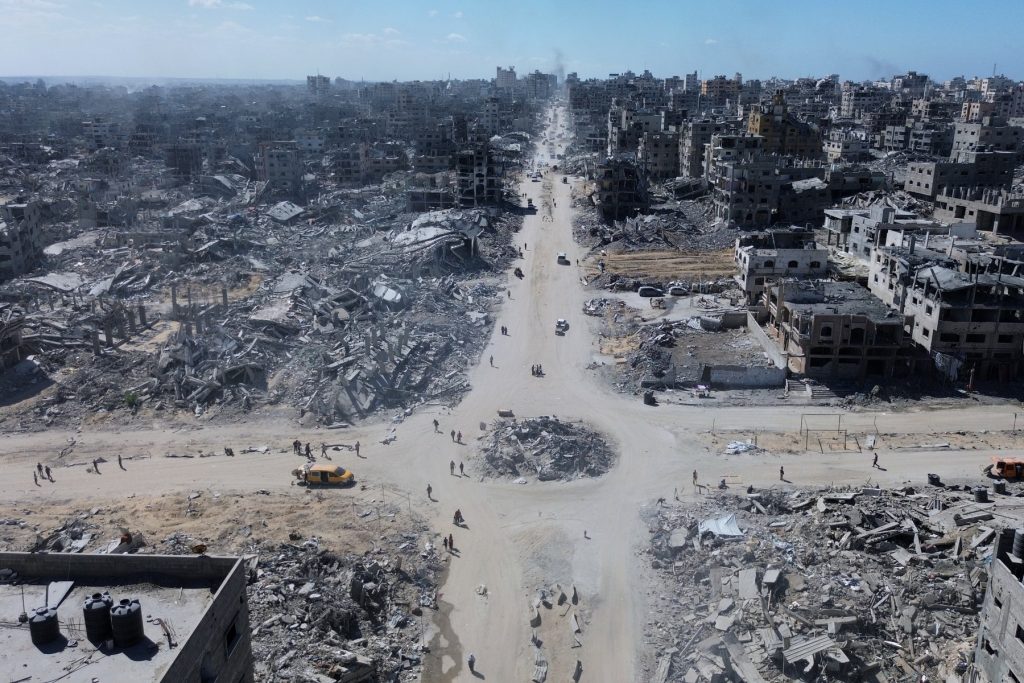 Israelul lovește Gaza: familie de trei, inclusiv un bebeluș de 6 luni, decedată
