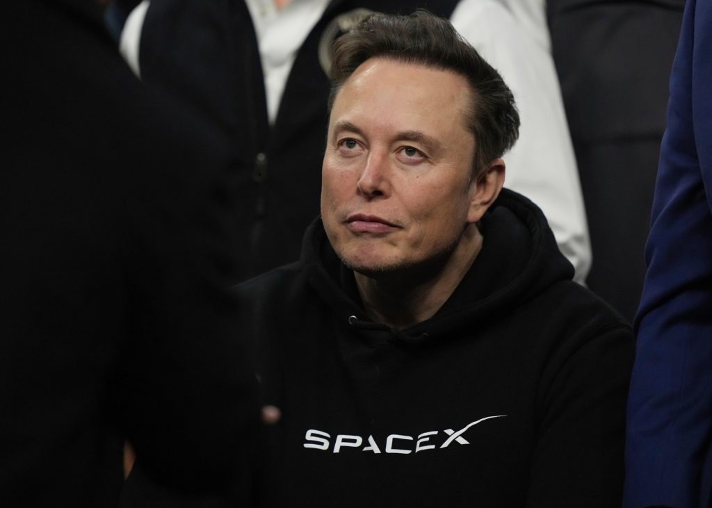 „SpaceX ține guvernul SUA în șah”: Mâna forte a lui Elon Musk pe frontul iranian