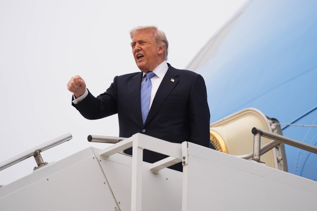 Trump anunță trimiterea a 5.000 de soldați suplimentari în Polonia