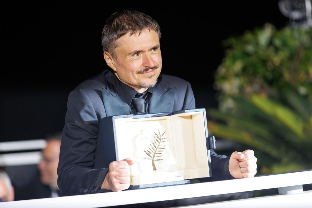 Mungiu, la revenirea în România: șanse la Oscar, critică dur statul român