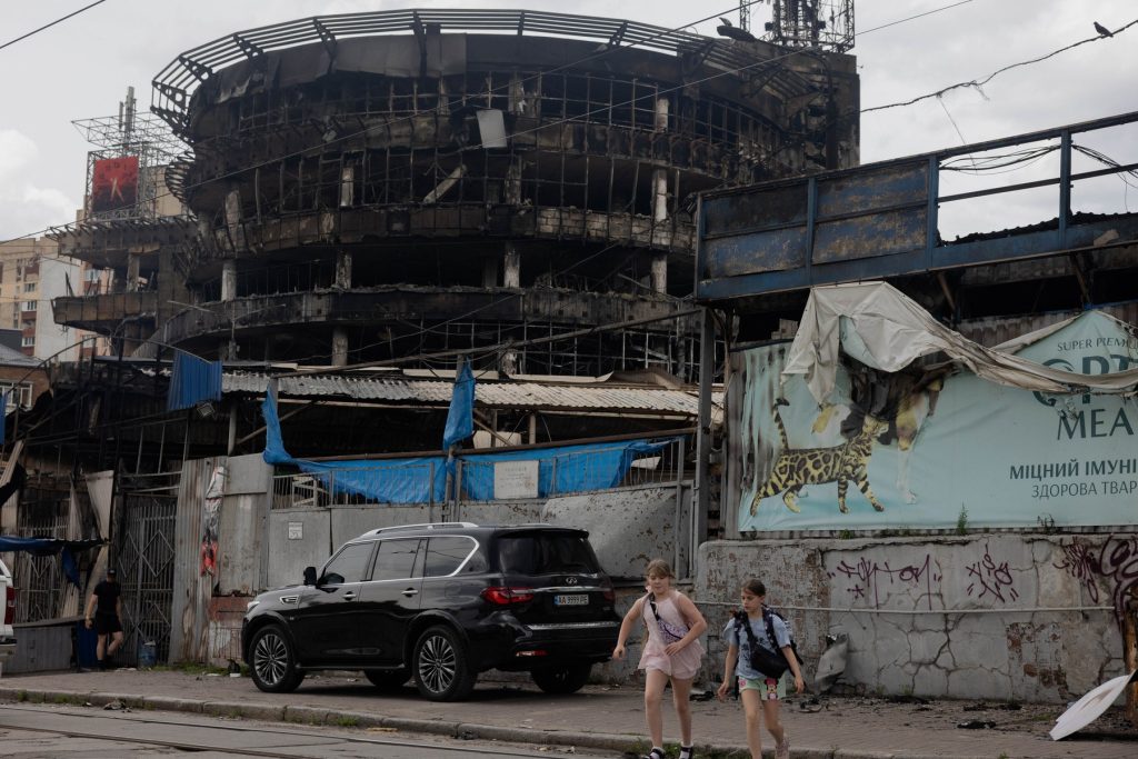 Rusia amenință direct Kievul după al treilea atac cu rachete asupra orașului Oreșnik