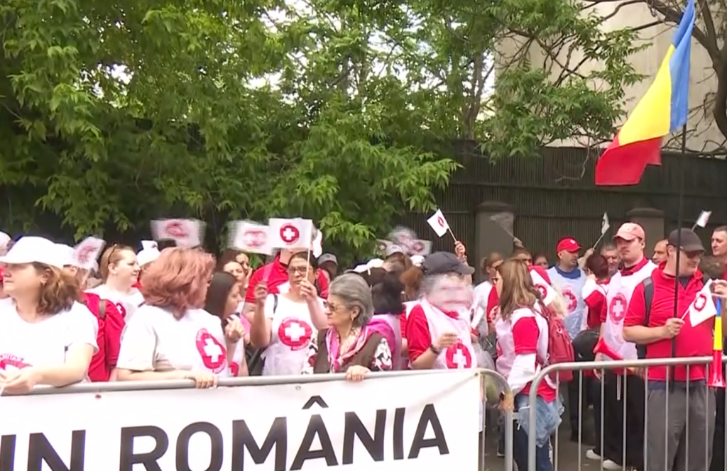 Proteste în sănătate și la ANAF, nemulțumiți de legea salarizării