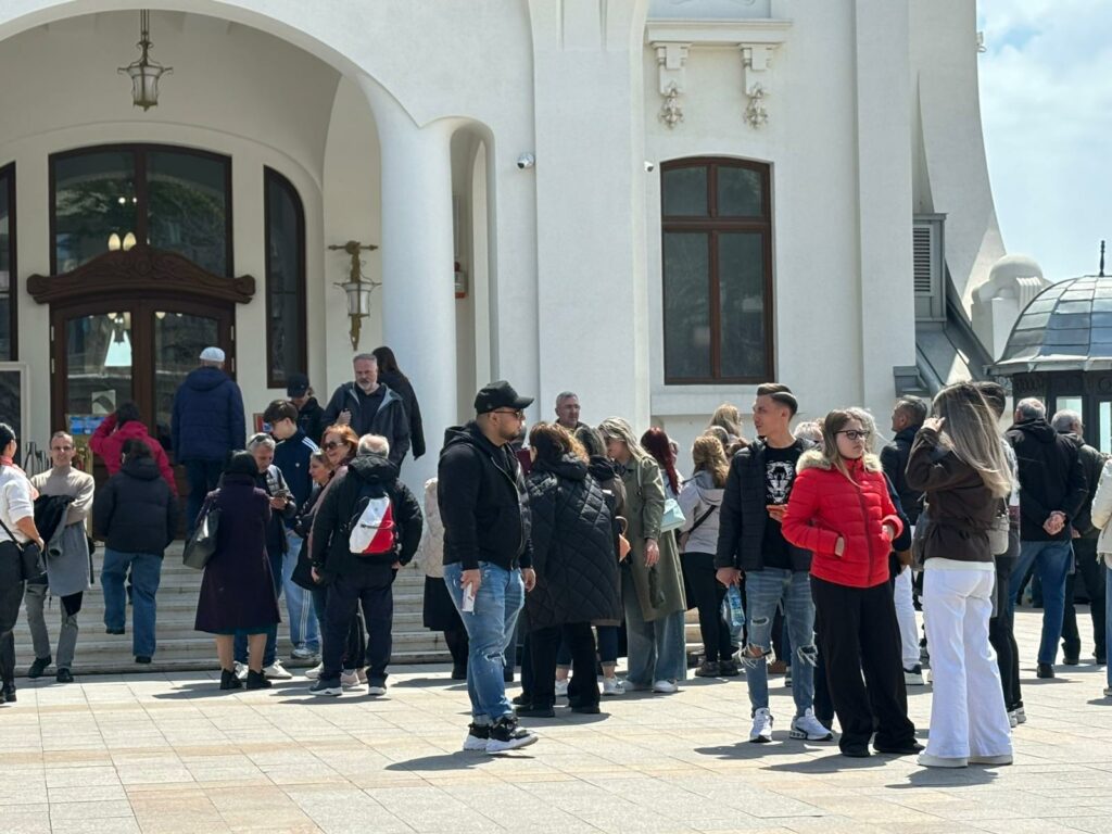 Faleza de la Cazinoul din Constanța a devenit prea mică: prețul unui bilet de intrare