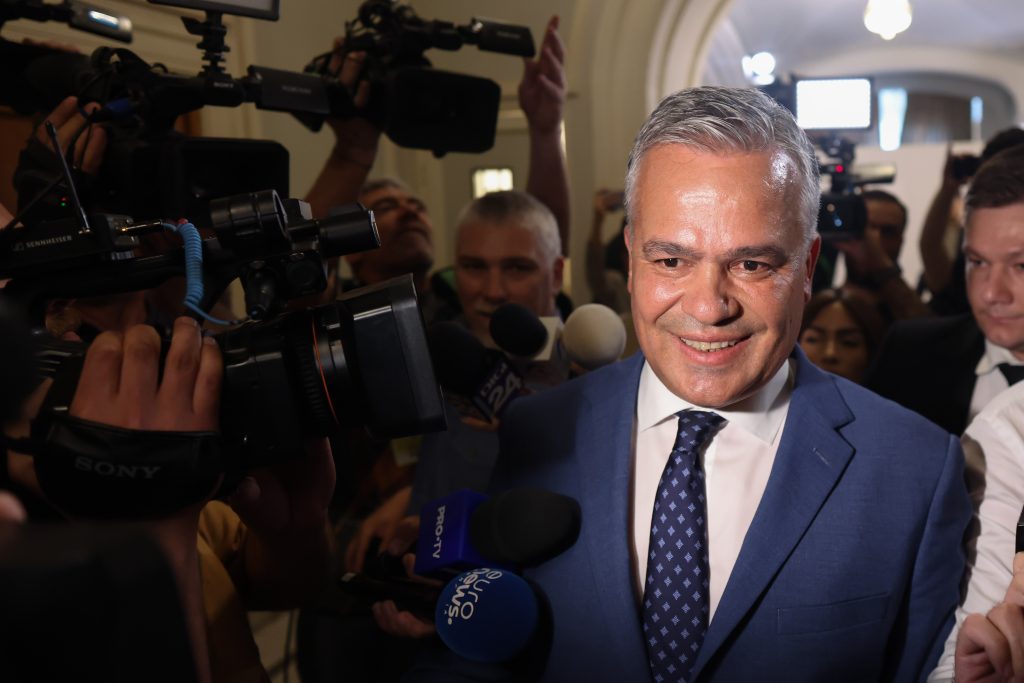 Veștea Dezvăluie Lista Oficială a Guvernului și Programul de Guvernare