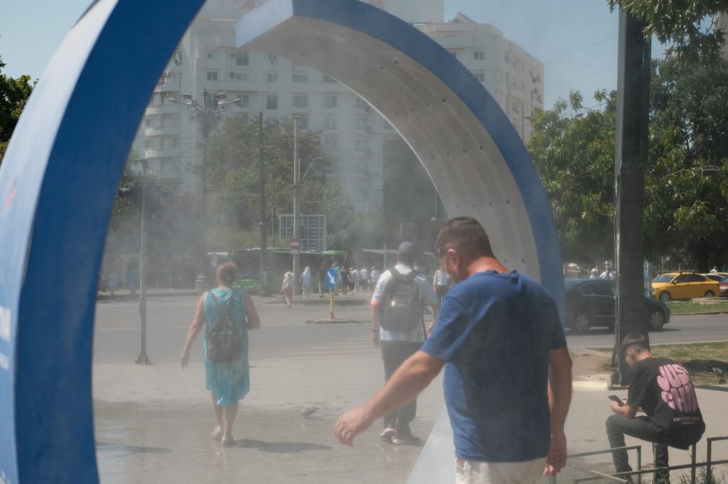 Caniculă extremă: Cod roșu în toată țara, exceptând șase județe