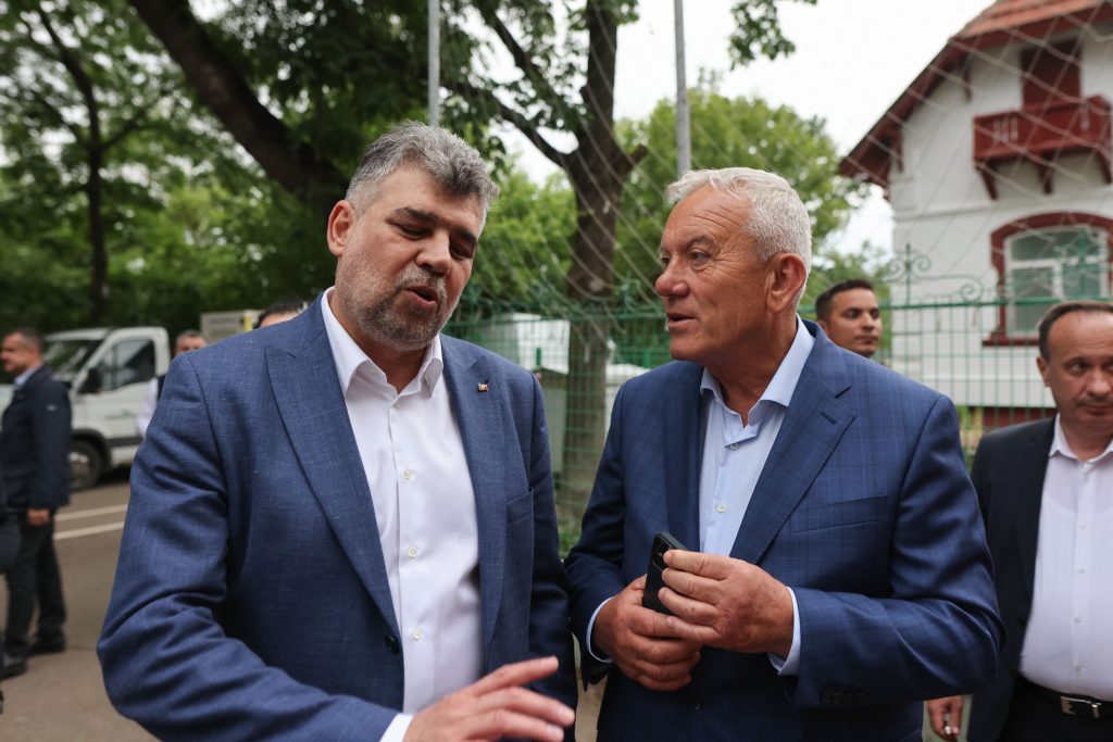 Lider PSD cere voturi pentru Simion la Vila Lac: „Rușine să-i fie!