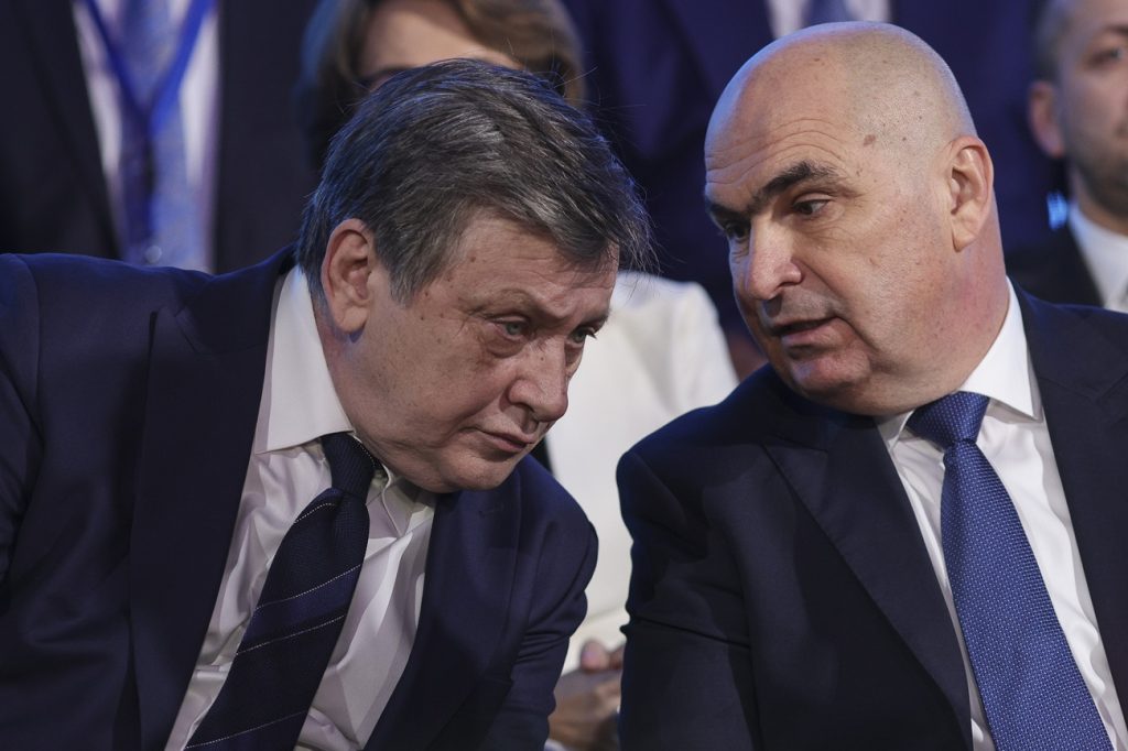 Crin Antonescu atacă PNL: „Congresul trădătorilor” îl lasă fără cuvinte