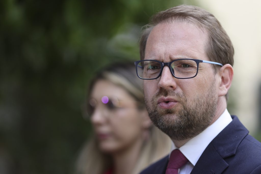 USR refuză un guvern PSD minoritar: Dominic Fritz îl consideră fără încrederea românilor