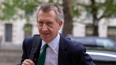 Britanicii au un nou ministru al Apărării după valul de demisii