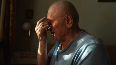 Câtă uitare e normală? Semnele declinului cognitiv precoce