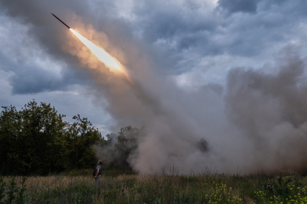 Ucraina atacă cu drone, Rusia luptă pentru victorie într-o zonă critică