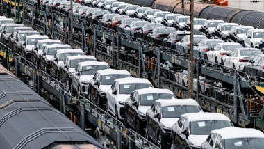 Criza industriei auto din Germania: 225.000 de locuri de muncă afectate