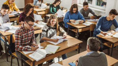 11 licee românești intră în proiectul de reformă educațională din 2026.