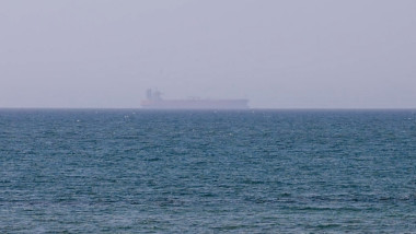 Trafic maritim în scădere bruscă în Strâmtoarea Ormuz după anunțul Iranului