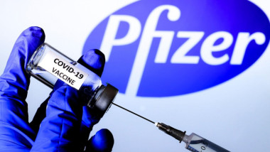 Pfizer cere miliarde pentru vaccinuri: Cseke și Nazare explică soluțiile