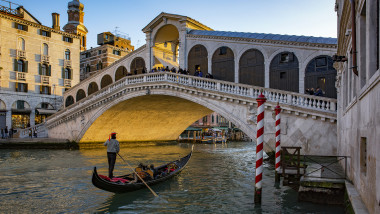 Taxa de cinci ori mai mare pentru turiștii de o zi în Veneția