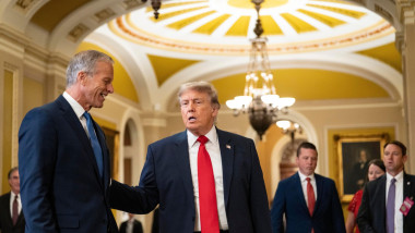 Trump solicită Congresului 87,6 mld. dolari pentru urgențe, după lovitura din Senat