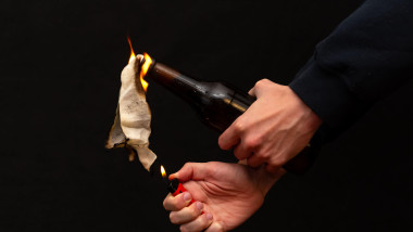 Atac cu cocktailuri Molotov la o fabrică de drone pentru Ucraina în Franța