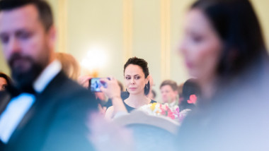 Tăcerea spartă: ‘Îmi lipsește totul’. Divorț după 25 de ani și 3 copii