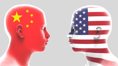 China încinge războiul IA: doar șase luni distanță de SUA acum