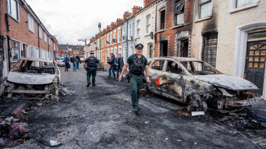 15 minori români se întorc în țară din Irlanda de Nord, MAE oferă asistență.