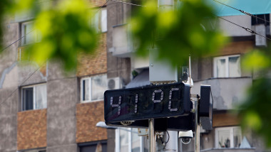 Caniculă extremă: ANM extinde codul roșu, 41 de grade în toată țara