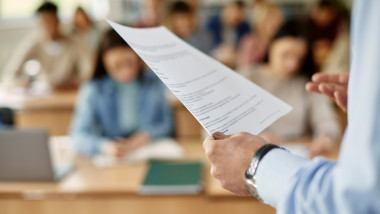 Rezultate Evaluare Națională 2026: Când și unde le pot vedea elevii
