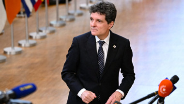 Nicușor Dan, rezervat pe tema voturilor AUR pentru Guvernul Veștea