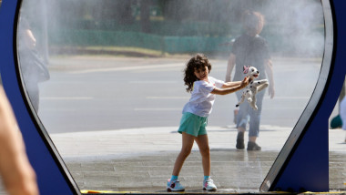 Caniculă extremă în București: temperaturi record în iunie, furtuni anunțate