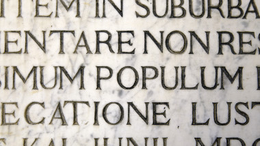Mișcarea „Ad Bruxellam” vrea latina ca limbă oficială a UE: „Este cu adevărat paneuropeană”
