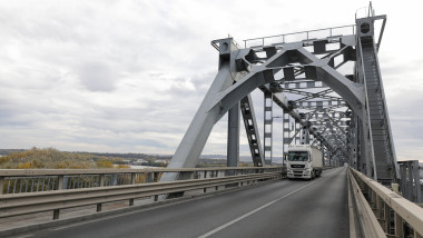 Circulaţia pe Podul Prieteniei se închide sâmbătă temporar