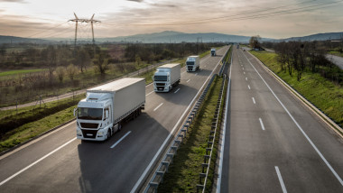 Caniculă: 36 de județe sub restricții de circulație, atenționări pentru șoferi