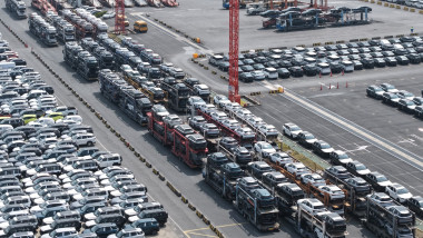 China domină piața globală: Exporturile de mașini electrice cresc cu 50% în mai