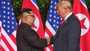 Preşedintele sud-coreean cere ajutorul lui Trump pentru pace cu Phenianul
