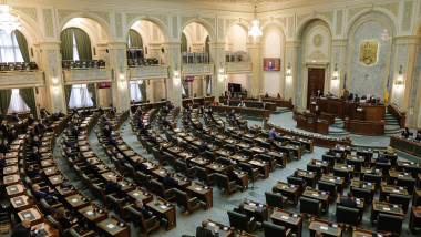 Senatul a aprobat noi reguli pentru combaterea infracțiunilor de abuz sexual asupra minorilor