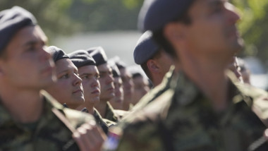 Țară din Balcani reînființează armata obligatorie după 15 ani de pauză