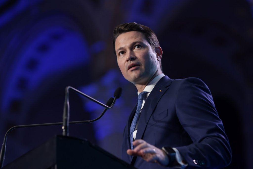 Sighiartău: Vot „guvernul trădării”, exclusi din PNL; Grindeanu, sub presiune