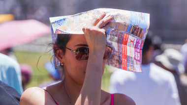 Europa de Vest sub „blocajul omega”: un fenomen meteo extrem care pârjolește regiunea