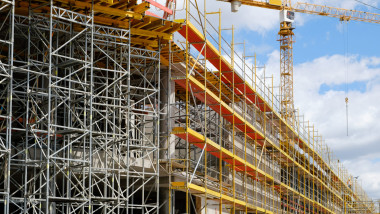 ANAF lovește o firmă de construcții: prejudiciu de 8,7 milioane lei prin firme-fantomă și facturi fictive