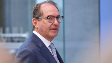 Ministrul german de Interne avertizează: Suntem în vizorul puterilor străine