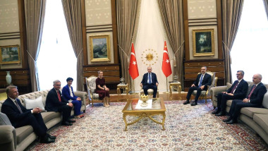 Kaja Kallas și Recep Erdogan, discuții cruciale înaintea summitului NATO