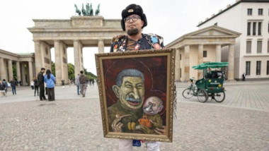 Asasinat politic în Polonia: premierul Tusk acuză uciderea caricaturistului critic cu Putin